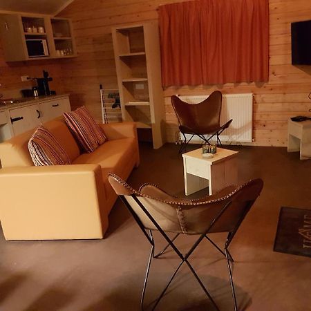 Vakantiepark De Bronzen Eik Sellingen Экстерьер фото