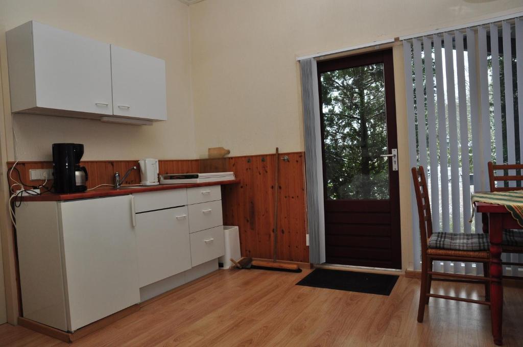 Vakantiepark De Bronzen Eik Sellingen Номер фото