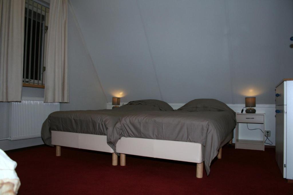 Vakantiepark De Bronzen Eik Sellingen Номер фото