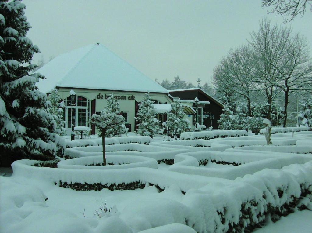 Vakantiepark De Bronzen Eik Sellingen Экстерьер фото
