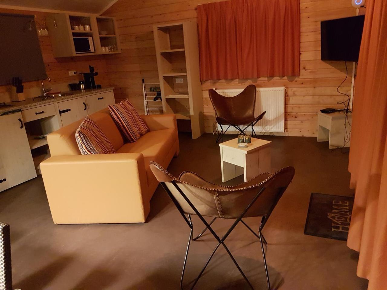 Vakantiepark De Bronzen Eik Sellingen Экстерьер фото